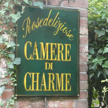 לינה וארוחת בוקר Rosedeliziose Baldissero Canavese 3*